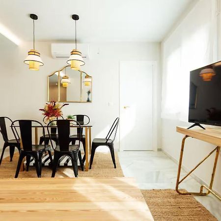 Reformed And Comfy- 2Bd 2Bth- Arenal Appartement Sevilla Buitenkant foto