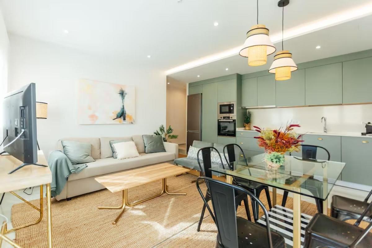 Reformed And Comfy- 2Bd 2Bth- Arenal Appartement Sevilla Buitenkant foto