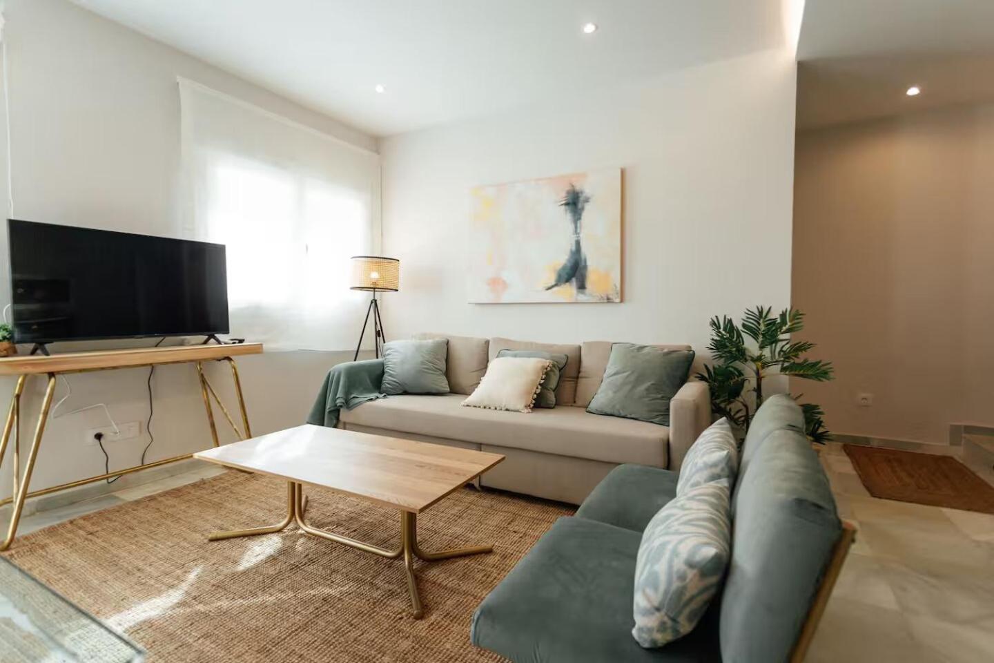 Reformed And Comfy- 2Bd 2Bth- Arenal Appartement Sevilla Buitenkant foto