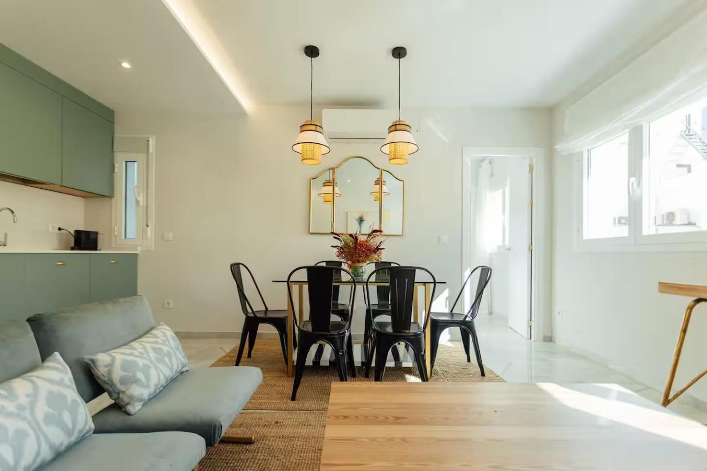 Reformed And Comfy- 2Bd 2Bth- Arenal Appartement Sevilla Buitenkant foto