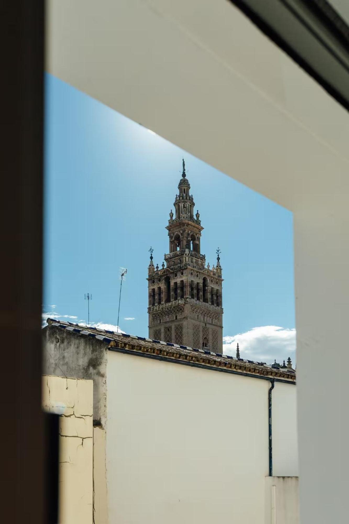 Reformed And Comfy- 2Bd 2Bth- Arenal Appartement Sevilla Buitenkant foto