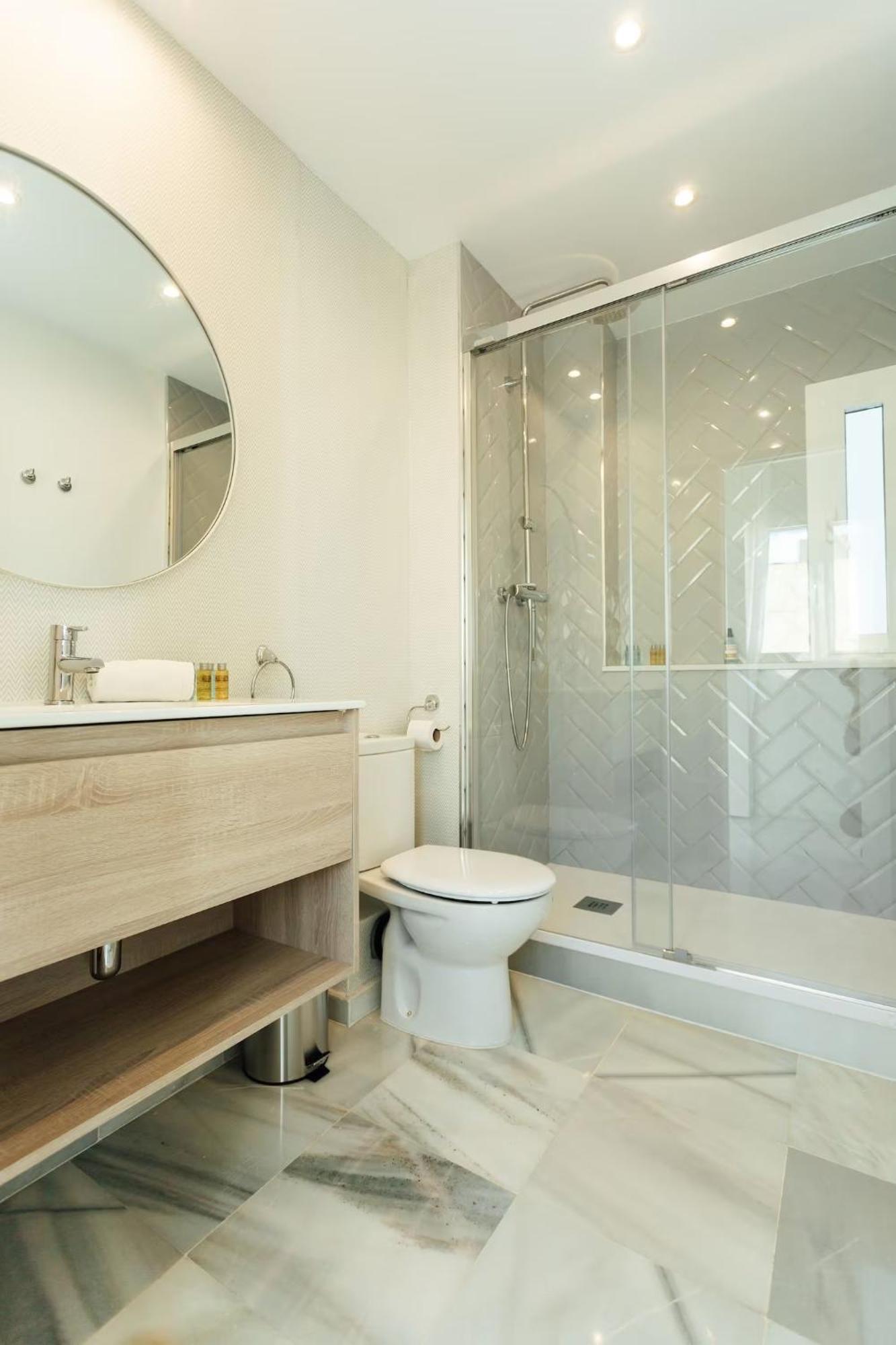 Reformed And Comfy- 2Bd 2Bth- Arenal Appartement Sevilla Buitenkant foto