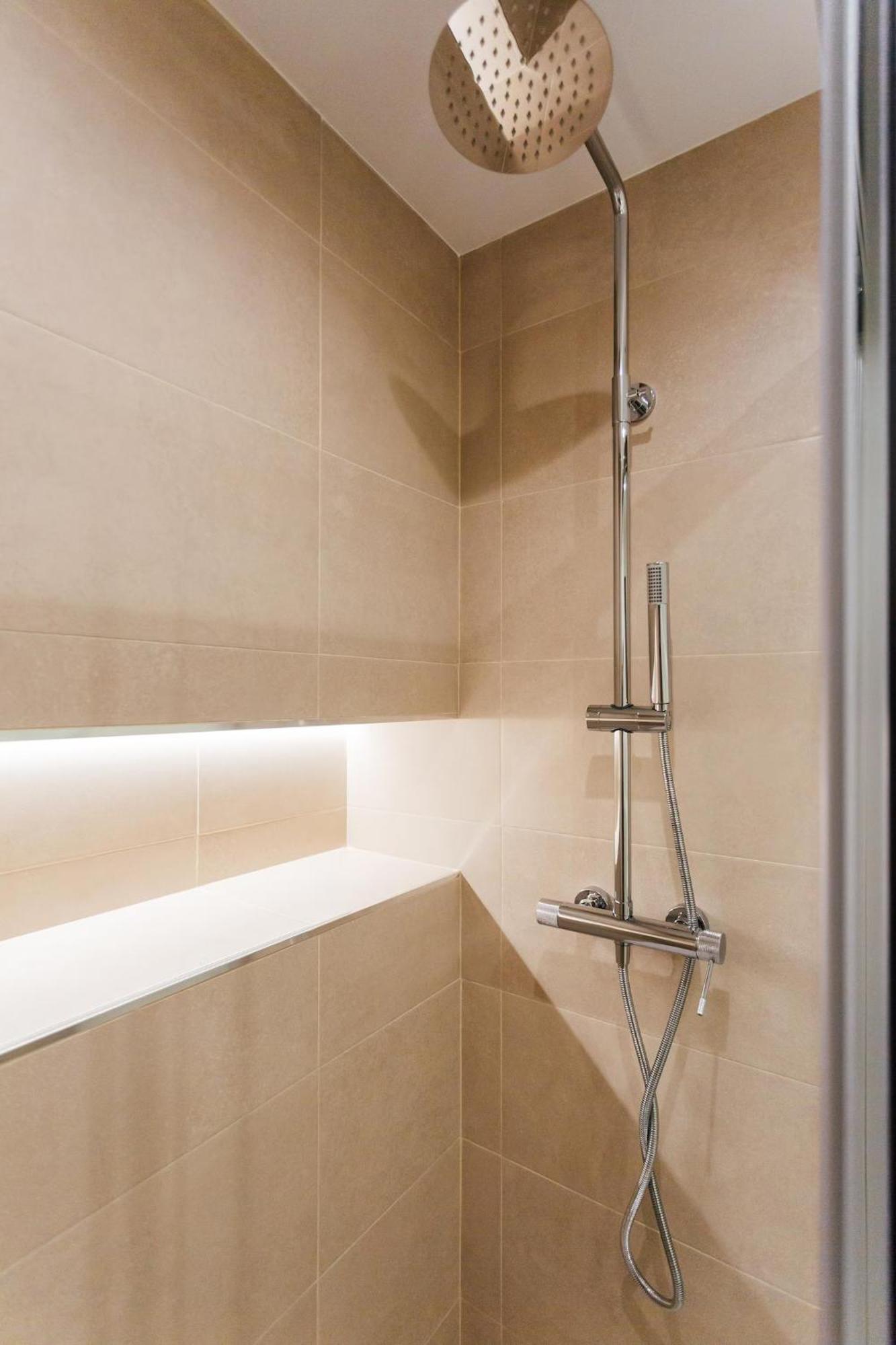 Reformed And Comfy- 2Bd 2Bth- Arenal Appartement Sevilla Buitenkant foto