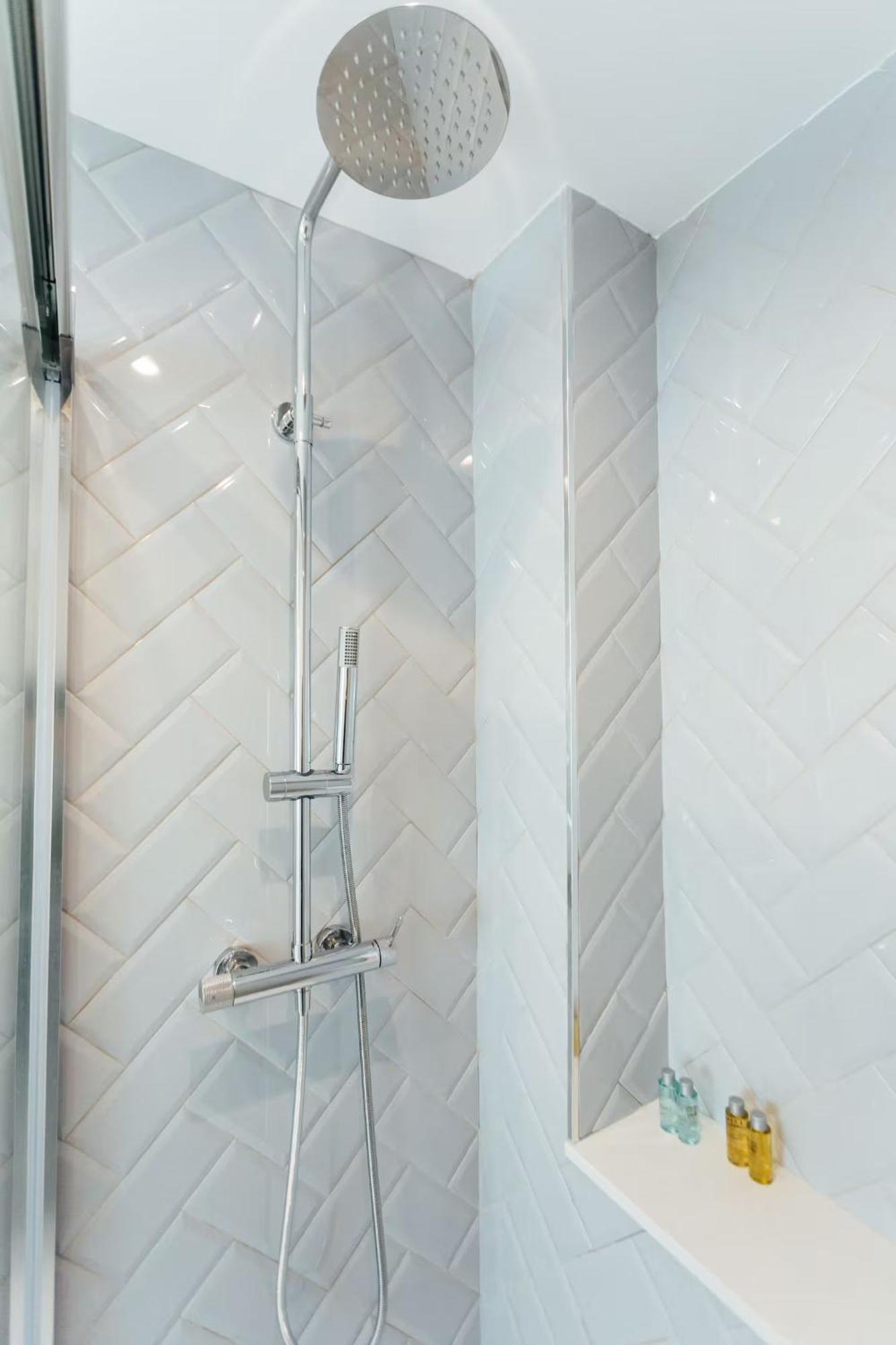 Reformed And Comfy- 2Bd 2Bth- Arenal Appartement Sevilla Buitenkant foto