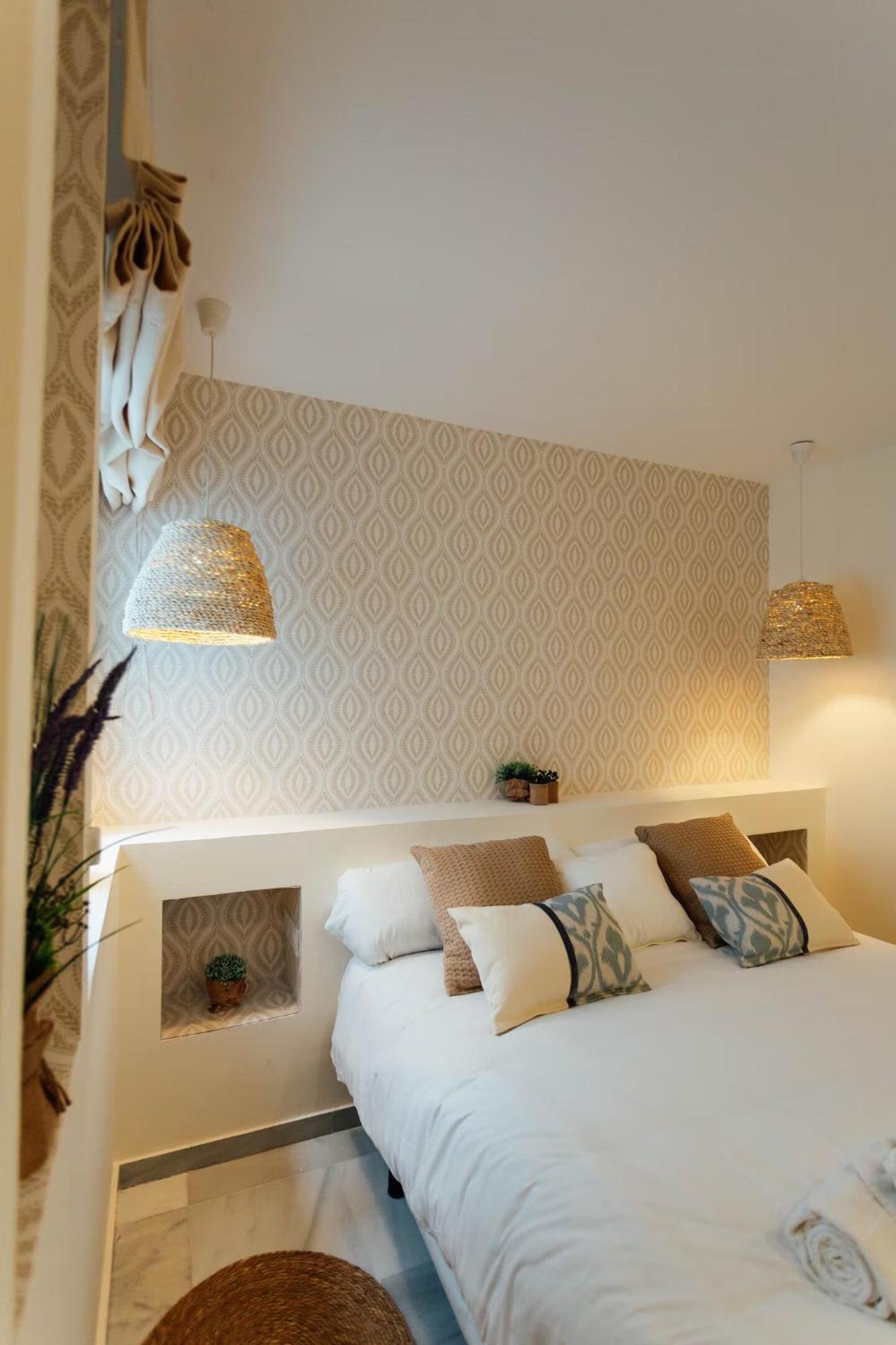 Reformed And Comfy- 2Bd 2Bth- Arenal Appartement Sevilla Buitenkant foto